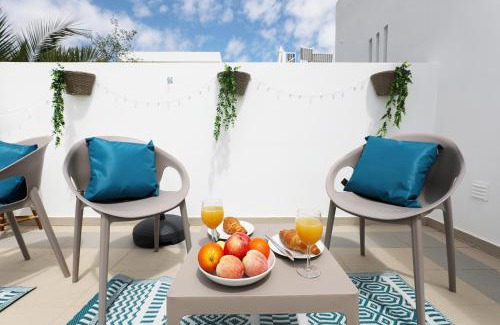 Lagos City Center House | Z - Gil Vicente Guest Rooms