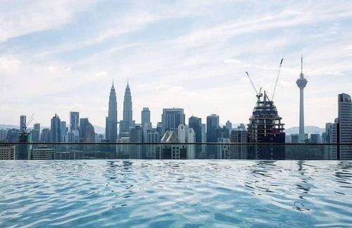 Chow Kit Apartment | Z1 Infinity Pool Big Studio@Near KLCC