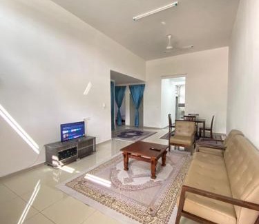 Temerloh House | Zainab Homestay