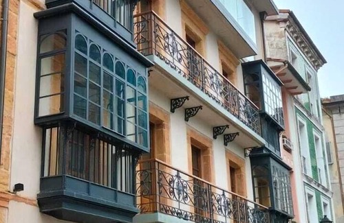 Oviedo City Centre Apartment | Zalle Oviedo Suites