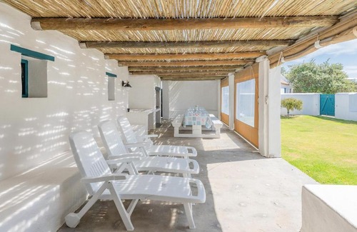 Struisbaai House | Zandtorini Seaside Cottage