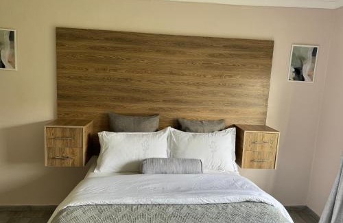 Deneysville House | Zari on Vaal Country Lodge