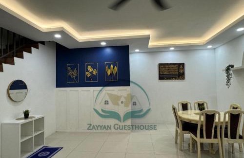Kuching House | Zayyan Guesthouse