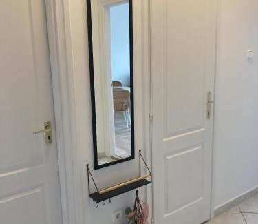 Erzsebetfalva Apartment | Zazie Apartment with free parking