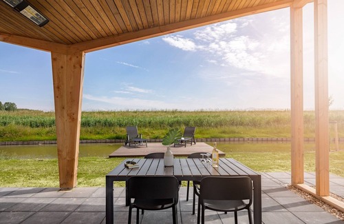 Kamperland House | Zeeland Escape w/Garden