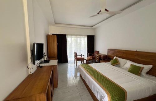 Anachal Resort | Zeezmount Resorts & Spa Munnar