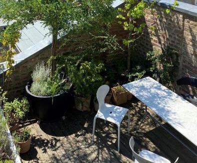 Nippes Apartment | Zehuus mit Domblick und Dachterrasse