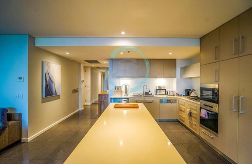 Darwin City Centre Apartment | ZEN AT ONE30: 3-BR Luxury Corporate Long Stays