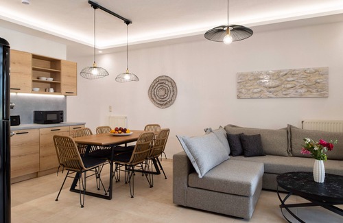 Magnisia Apartment | Zen chic apartment,pool,Near beach & amenities