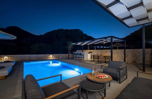 Kolymbia Villa | Zen Club Luxury Villas-Samadhi