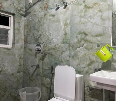 Karsiyang Apartment | Zen Cove