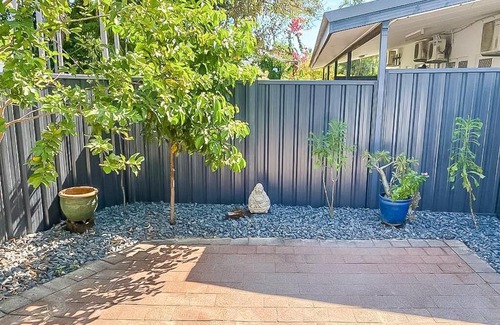 Alawa Apartment | ZEN GARDEN - COZY 2-BR + Modern Design w/Aircon
