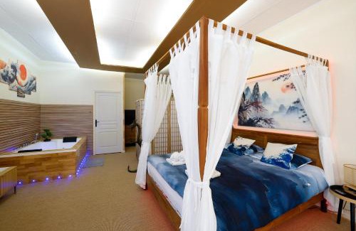 Pontivy Apartment | Zen Love Room Jaccuzzi Sauna