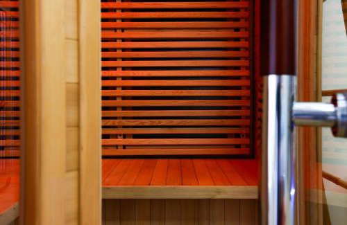Pontivy Apartment | Zen Love Room Jaccuzzi Sauna