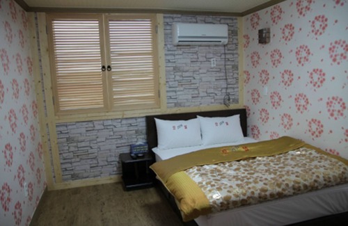 Saengmok Hotel | Zen Motel