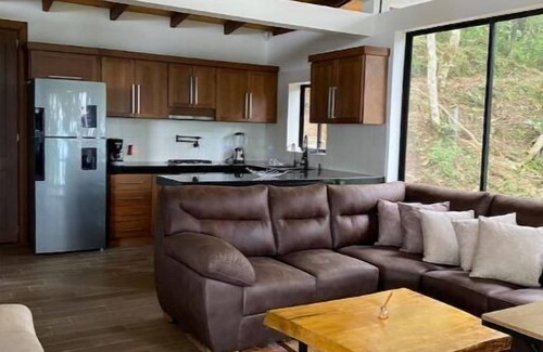 Darien House | Zen Oasis del Bosque, complete house!