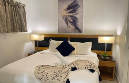 Darwin City Centre Apartment | ZEN OCEAN BLISS - Cozy 2-BR/2-BA Sea View Retreat