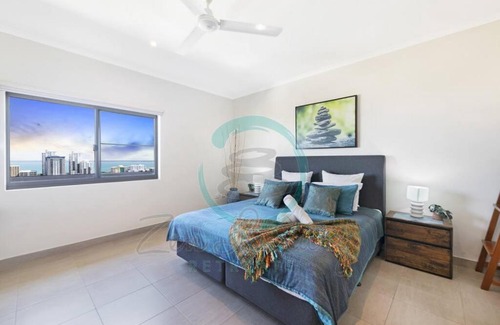 Darwin City Centre Apartment | ZEN PINNACLE PENTHOUSE Darwin's Exclusive Zen Retreat in Darwin City