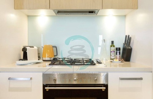 Darwin City Centre Condo | ZEN POINT PENTHOUSE - 3 BR Waterfront