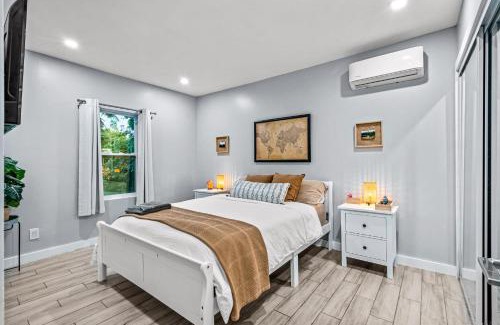 Riverside Park House | Zen Retreat - Sauna Pool Cold Plunge & More