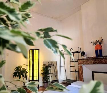 Saint - Aubin - Dupuy Apartment | Zen rustic home & private backyard Toulouse center