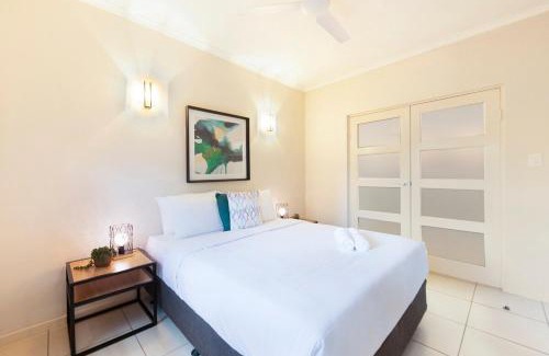 Nightcliff Apartment | Zen Saltwater Retreat Balcony - Pool - Seaview