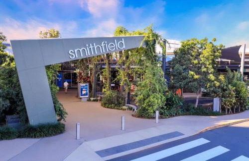 Smithfield House | Zen Zone - Located close to beach, Skyrail and City