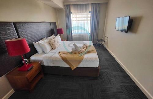 Darwin City Centre Apartment | ZEN88 ESPLANADE: 1-BR Top Floor Ocean View Suite