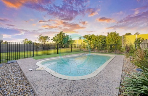 Johnston House | ZENHOUSE - 5BR Family with Private Pool