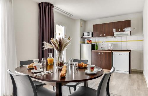 Beziers Apartment | Zenitude Hôtel-Résidences Béziers Centre