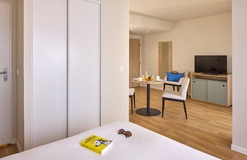 Rouen Hotel | Zenitude Hôtel-Résidences Rouen