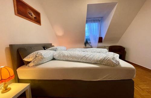 Kassel Apartment | Zentral - Bahnhofnähe - Universität-Mercedes-Modern