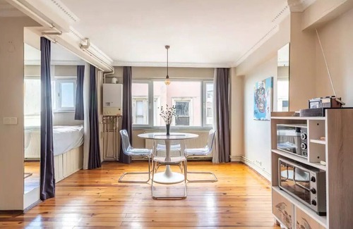 Taksim House | Zentral Gelegenes Maisonnette Loft in Taksim