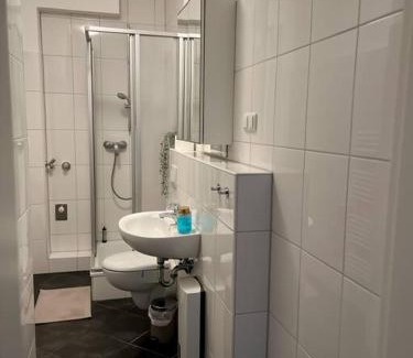 Frohnhausen Apartment | Zentral, gemütlich, Messe nah! BE1L