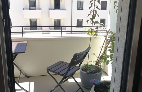Alte Heide-Hirschau Apartment | Zentral Modern & Ruhig