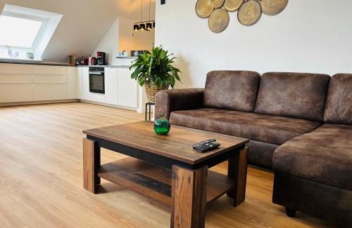 Kaarst Apartment | Zentrale Lage, kostenlos Parken, ideal für Pendler, Kinder und Haustiere willkommen!