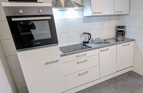 Innenhafen Apartment | Zentrale Wohnung für 4 Personen mit Küche & Waschmaschine