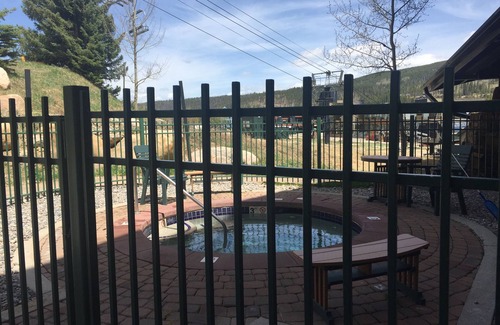Winter Park Condo | Zephyr Mtn Lodge Slopeside - True ski-in/ski-out at WP base - many UPGRADES