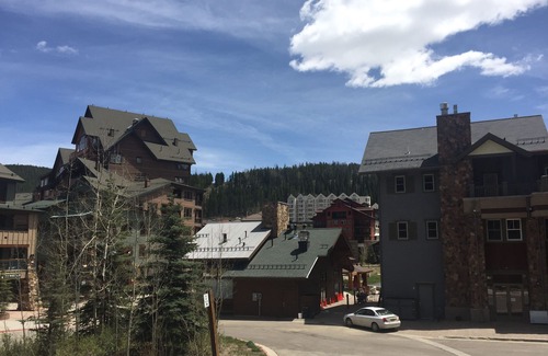 Winter Park Condo | Zephyr Mtn Lodge Slopeside - True ski-in/ski-out at WP base - many UPGRADES