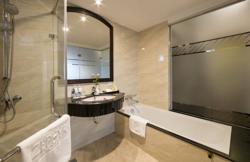 Hoan Kiem Hotel | Zephyr Suites Boutique Hotel