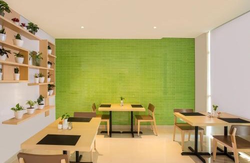 Banjarsari Hotel | Zest Parang Raja Solo by Swiss-Belhotel International