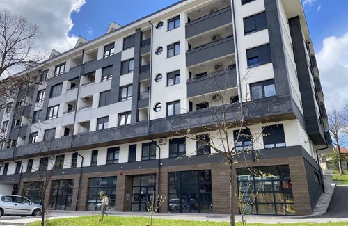 Banja Luka Apartment | Zeus Apartments - One Bedroom Apartment with Balcony in City Center