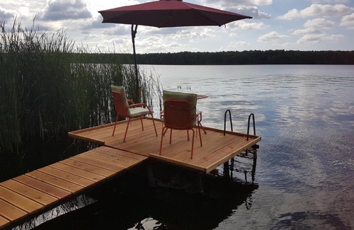 Zeuthen Apartment | Zeuthen Ferienwohnung am See, Stadtgrenze Berlin