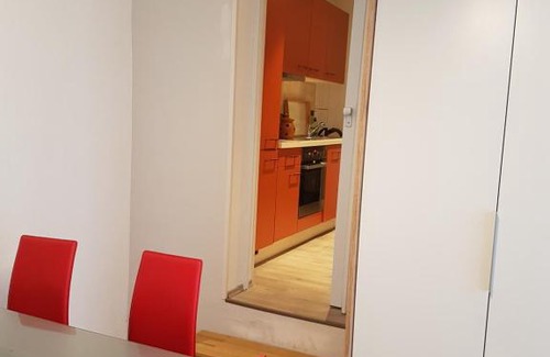 Zeuthen Apartment | Zeuthen Ferienwohnung am See, Stadtgrenze Berlin