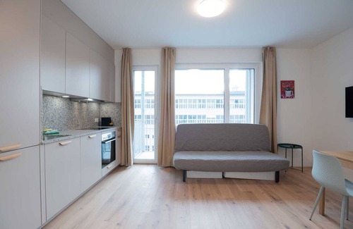 Center Apartment | ZH Red 5 - Letzigrund HITrental Apartment