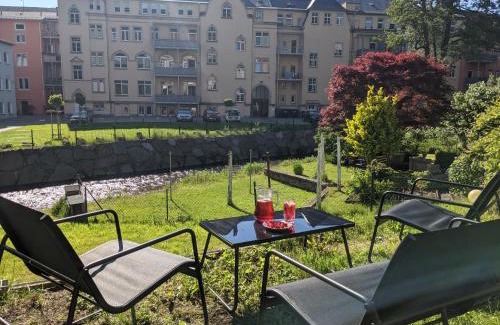 Sebnitz Apartment | Zi2 - Urlaubsmagie - Flussblickwohnung mit Pool& Sauna
