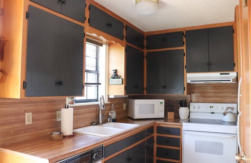 Ruidoso Cabin | Zia Den Cabin located beneath the Ruidoso Pines