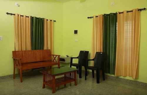Thariyode Bed & Breakfast | Zicilys Garden Home stay and service villa(Service Villa)