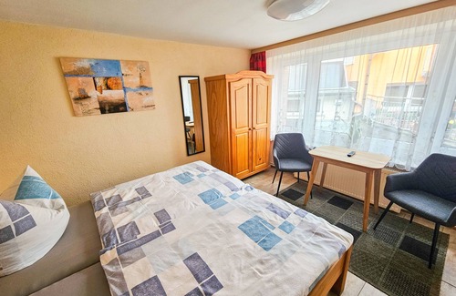Ribnitz-Damgarten Bed & Breakfast | Zimmer 1 - Pension Kai