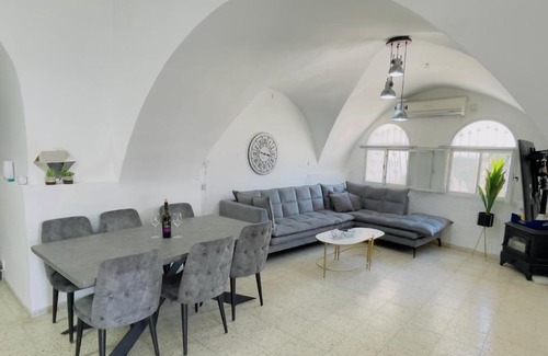 Safed Old City Cabin | Zimmer in old City